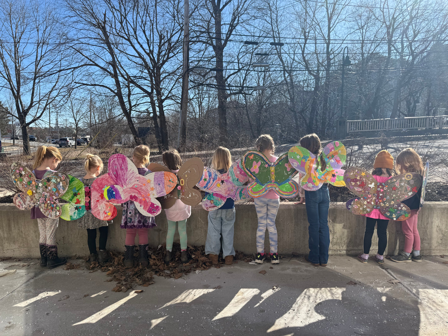 KIDS ARTY PARTY PLUS